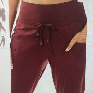 Fabletics Maj Tricot Pant- Size M